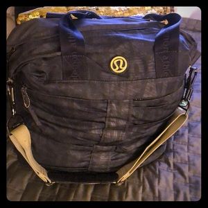 Lululemon Big Bag